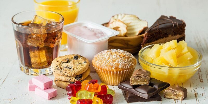 غذاهای فوق فراروی شده به این دلایل سلامت را تهدید می‌کنند