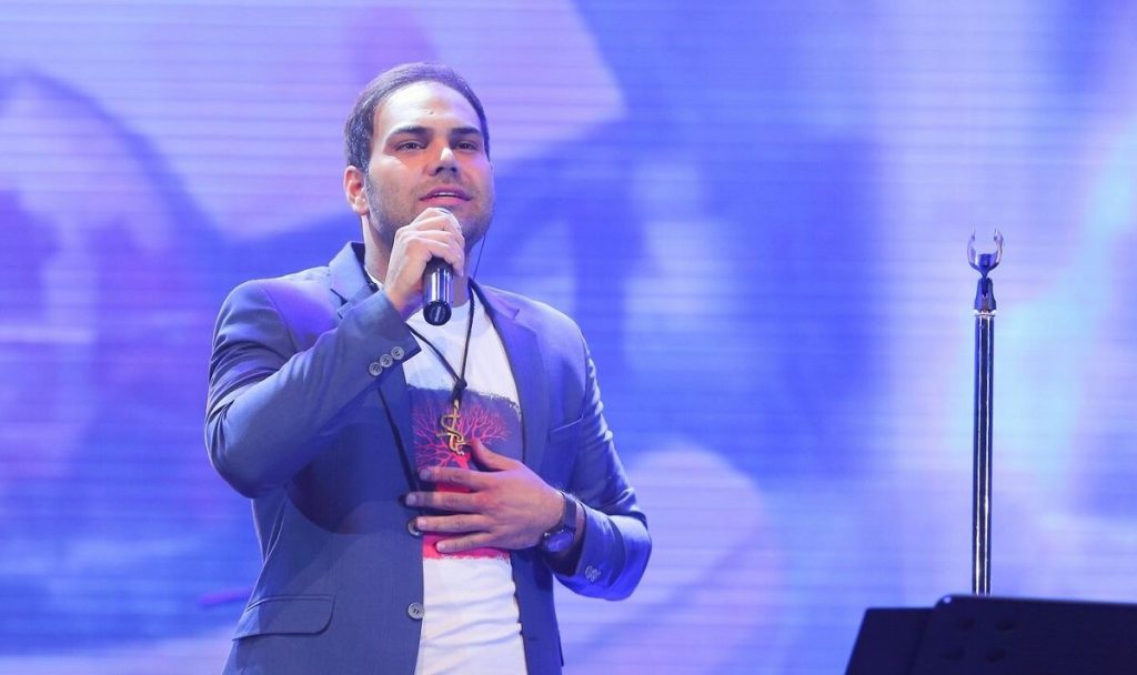 جزئیاتی از خواستگاری جنجالی سیامک عباسی در اجرای زنده